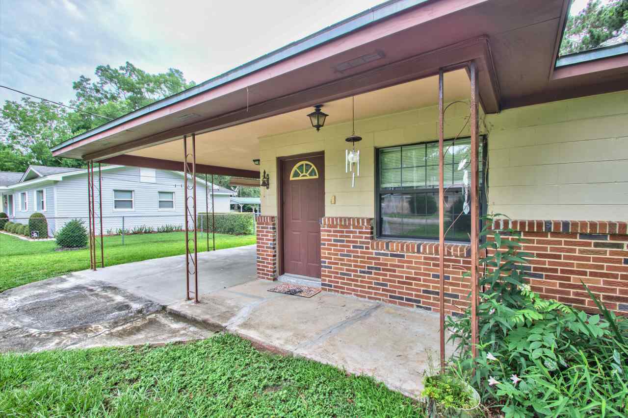 2884 BELL DRIVE, Tallahassee, FL 32303