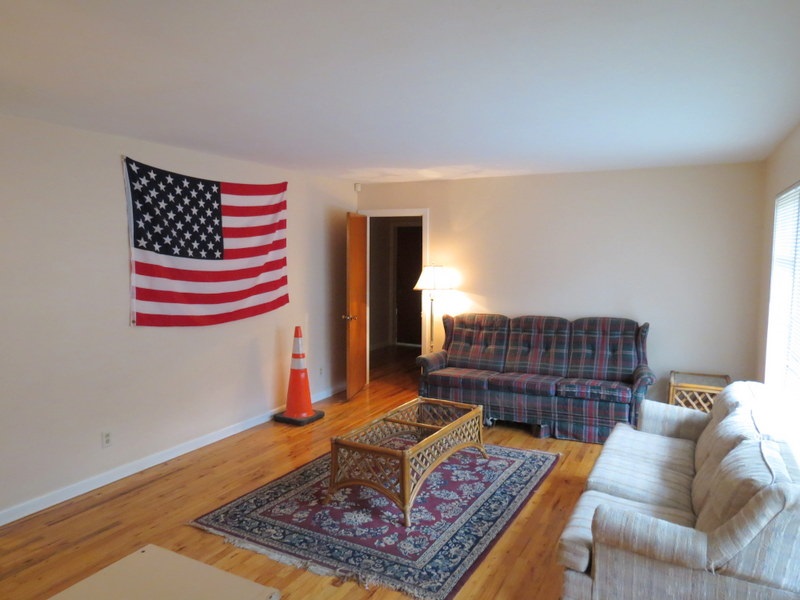1904 High, Tallahassee, FL 32303
