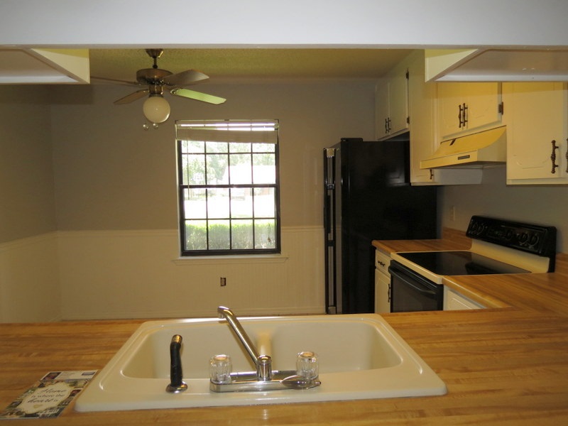 3718 Caracus, Tallahassee, FL 32303