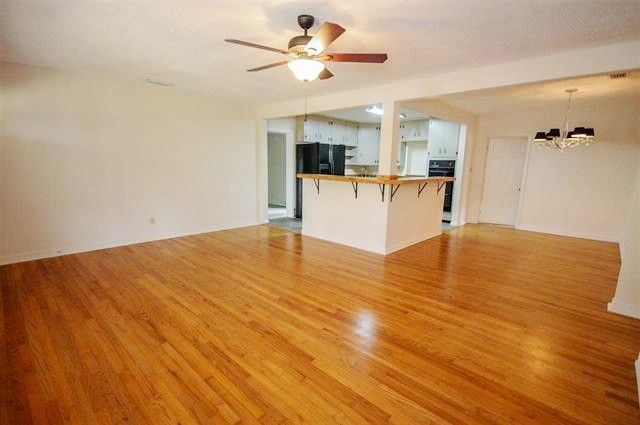 1527 Pullen Rd, Tallahassee, FL 32303
