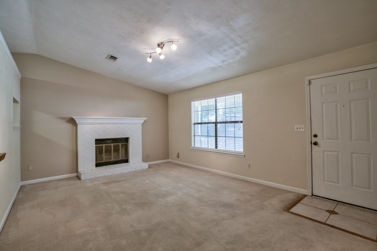 5419 Water Valley, Tallahassee, FL 32303