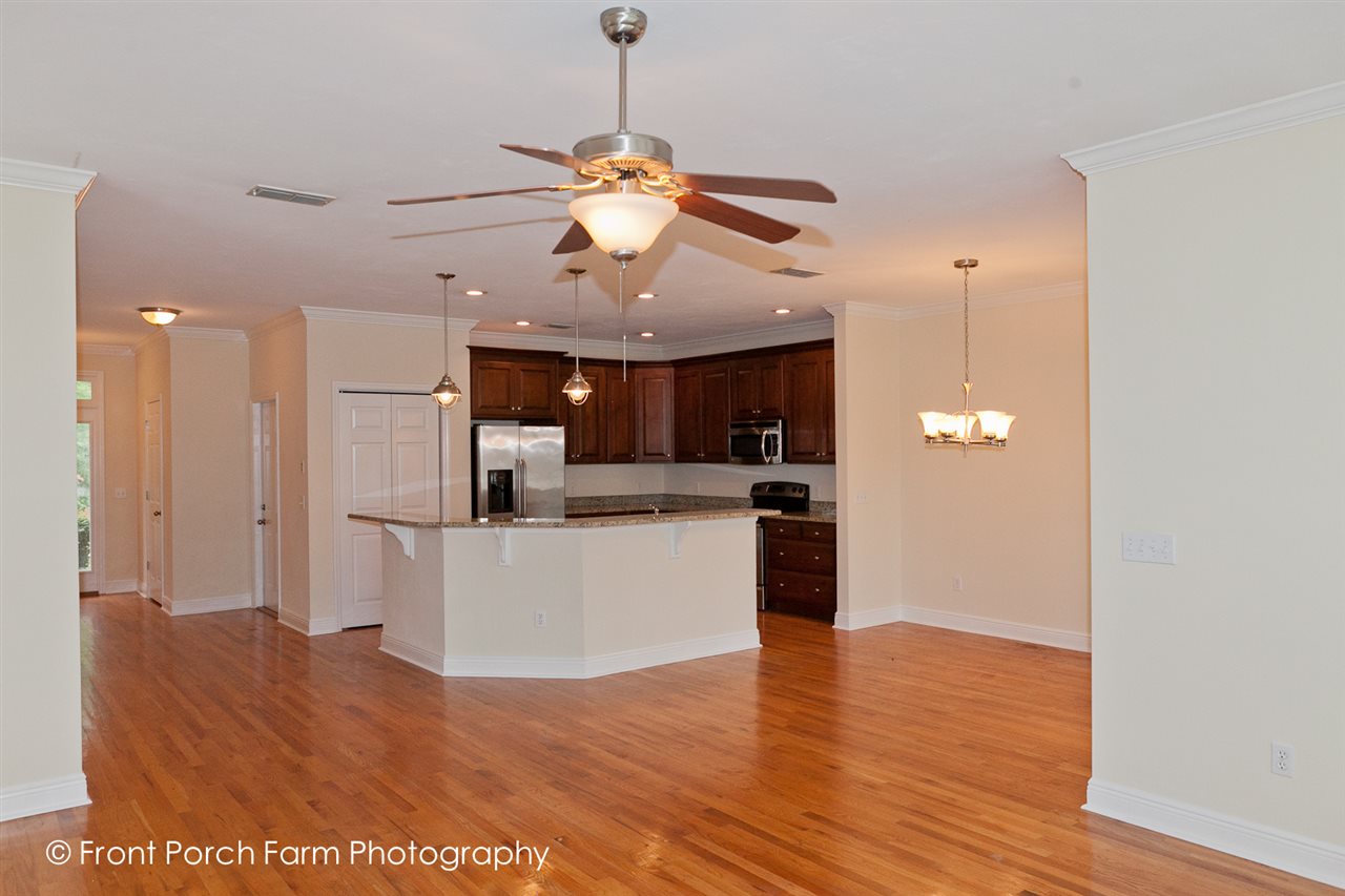 1720 Summer Meadow, Tallahassee, FL 32303