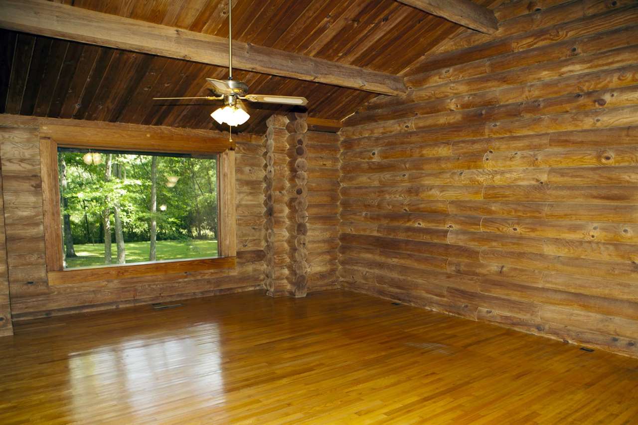 2006 Cynthia, Tallahassee, FL 32303