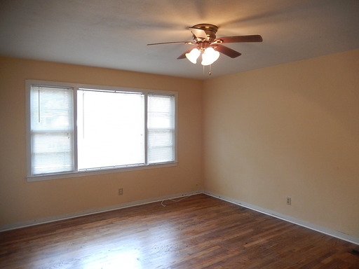 1637 Atkamire Dr., Tallahassee, FL 32304