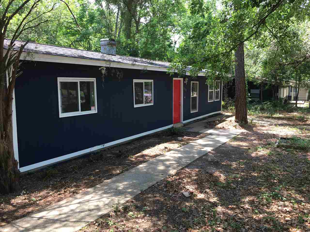 2103 JACKSON BLUFF RD, Tallahassee, FL 32304