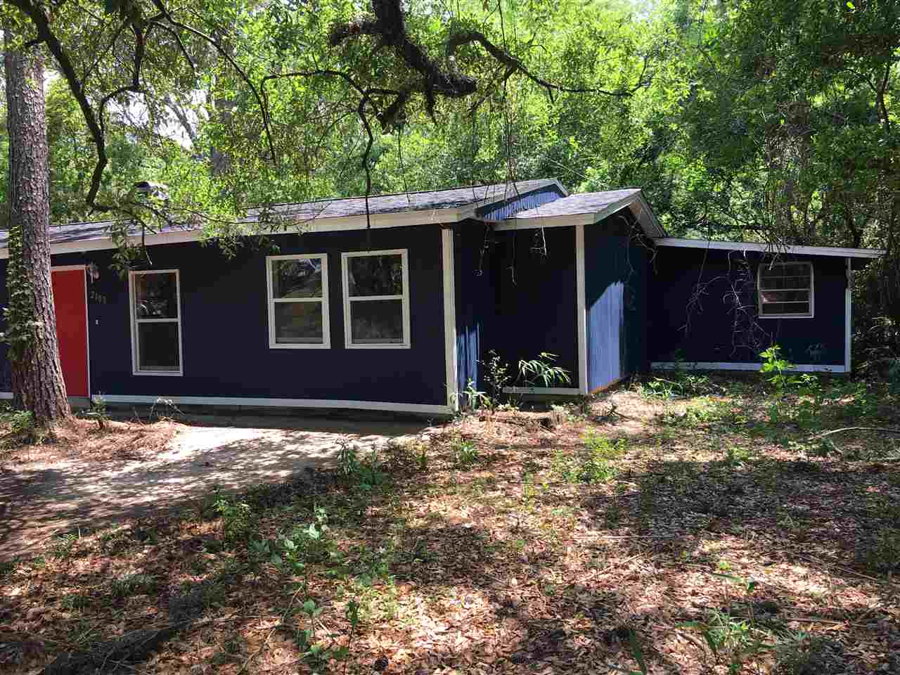 2103 JACKSON BLUFF RD, Tallahassee, FL 32304