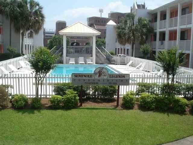 253 Hayden, Tallahassee, FL 32304