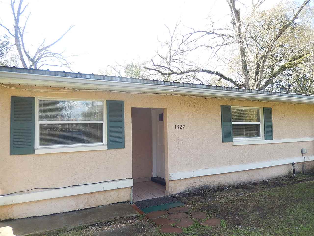 1327 Pepper, Tallahassee, FL 32304