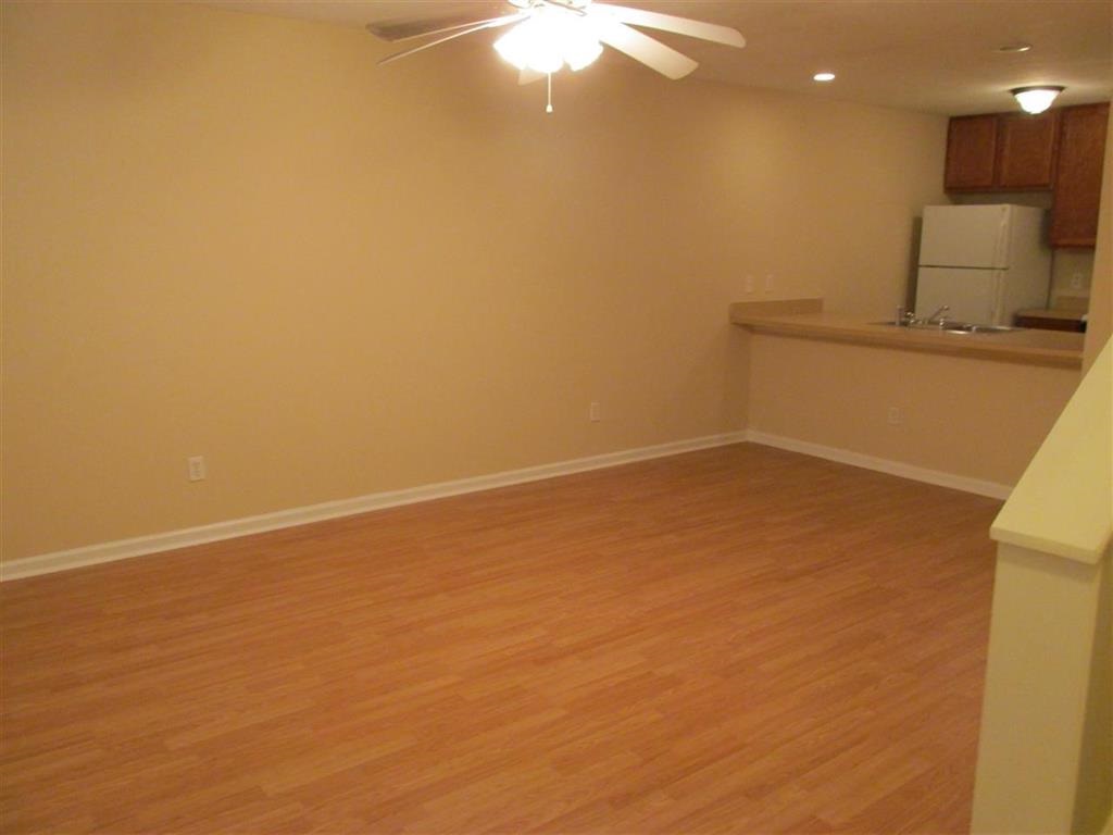 226-3 Columbia, Tallahassee, FL 32304