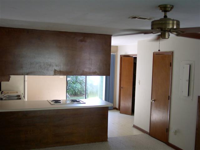 1889-4 Bellevue, Tallahassee, FL 32304