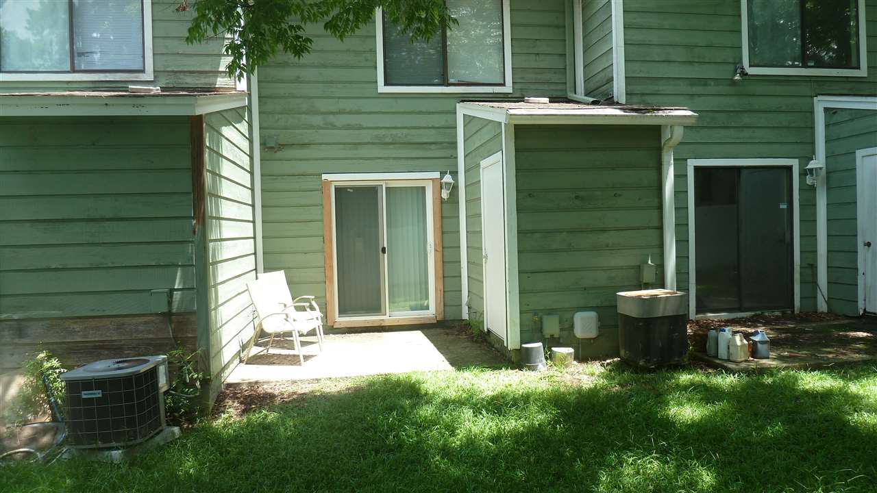 1889-4 Bellevue, Tallahassee, FL 32304