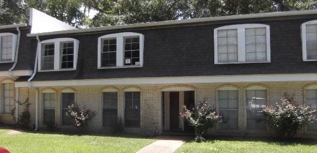 2020 Continental, Tallahassee, FL 32304