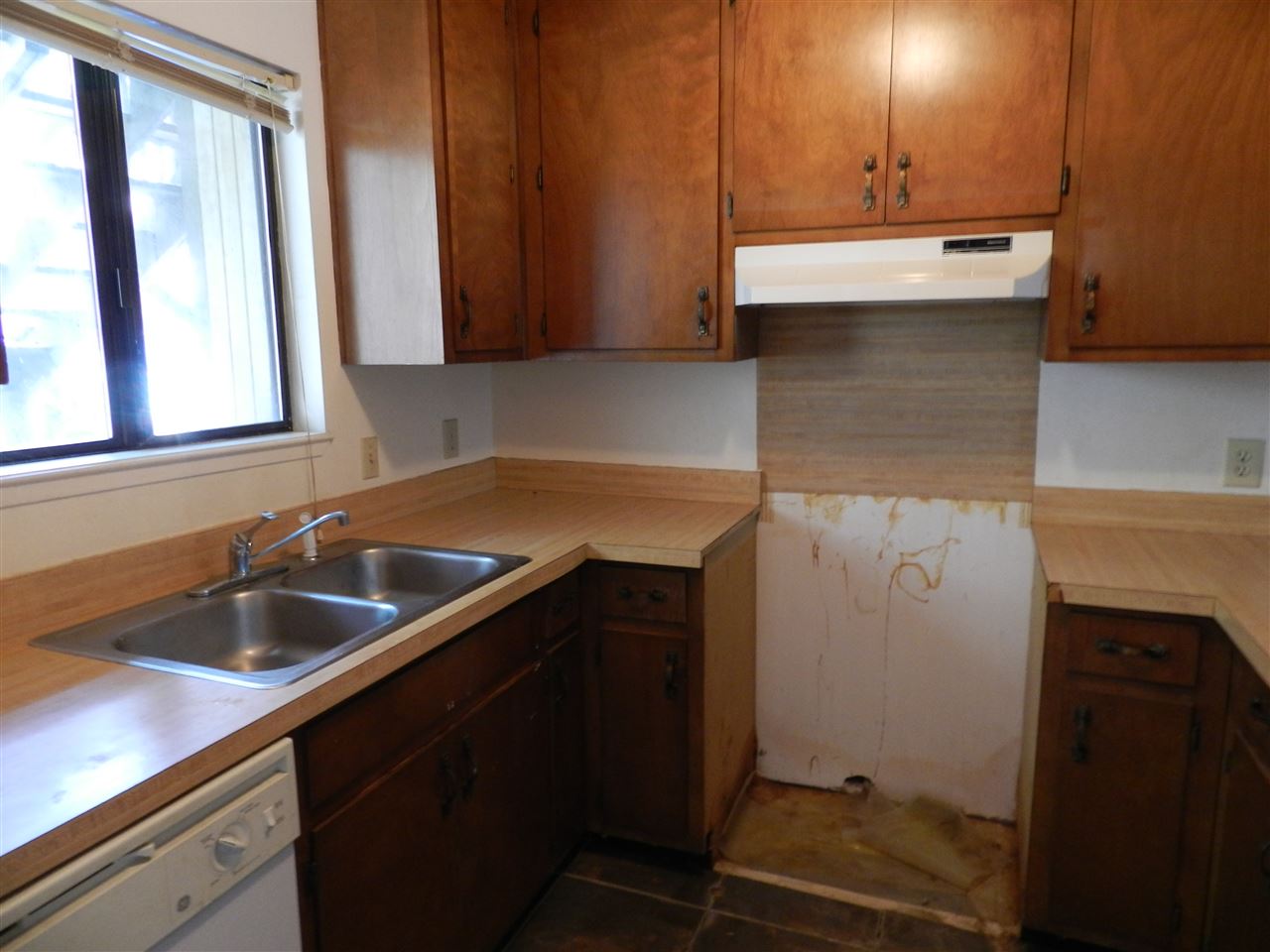 216 Dixie, Tallahassee, FL 32304