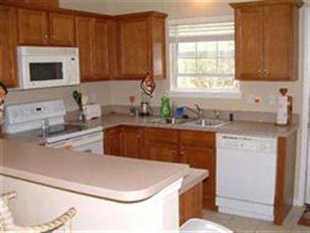 1921 Nena Hills, Tallahassee, FL 32304