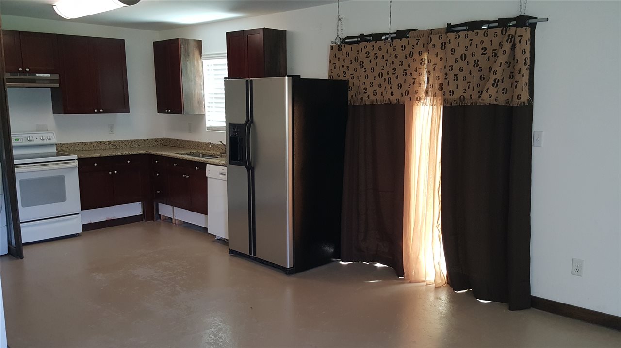 1227 Continental, Tallahassee, FL 32304