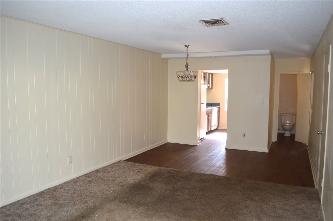 2325 W Pensacola, Tallahassee, FL 32304