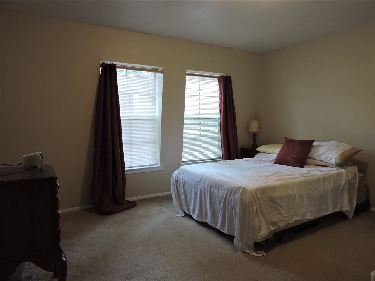2020 Continental, Tallahassee, FL 32304