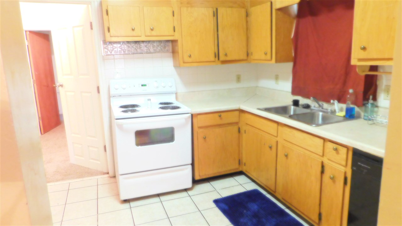843 Dunn, Tallahassee, FL 32304