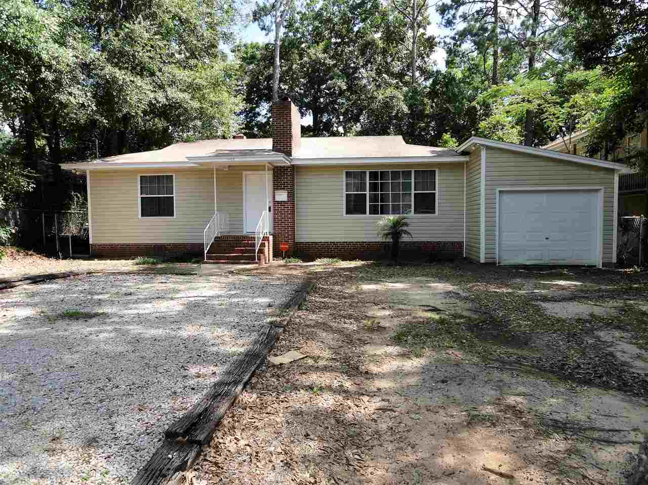 1405 Charlotte, Tallahassee, FL 32304