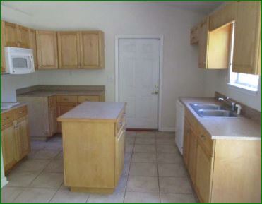 4910 Poinsetta AveTallahassee, FL, 32305Leon County