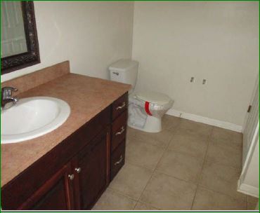 4910 Poinsetta AveTallahassee, FL, 32305Leon County