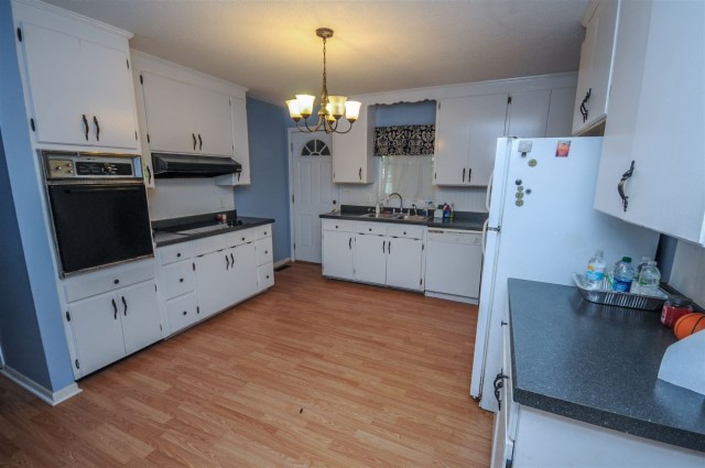 1545 Sparrow, Tallahassee, FL 32305