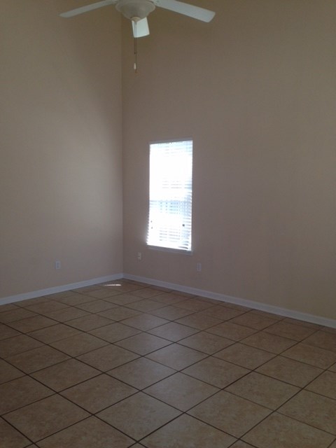 2485 Laurelwood, Tallahassee, FL 32308