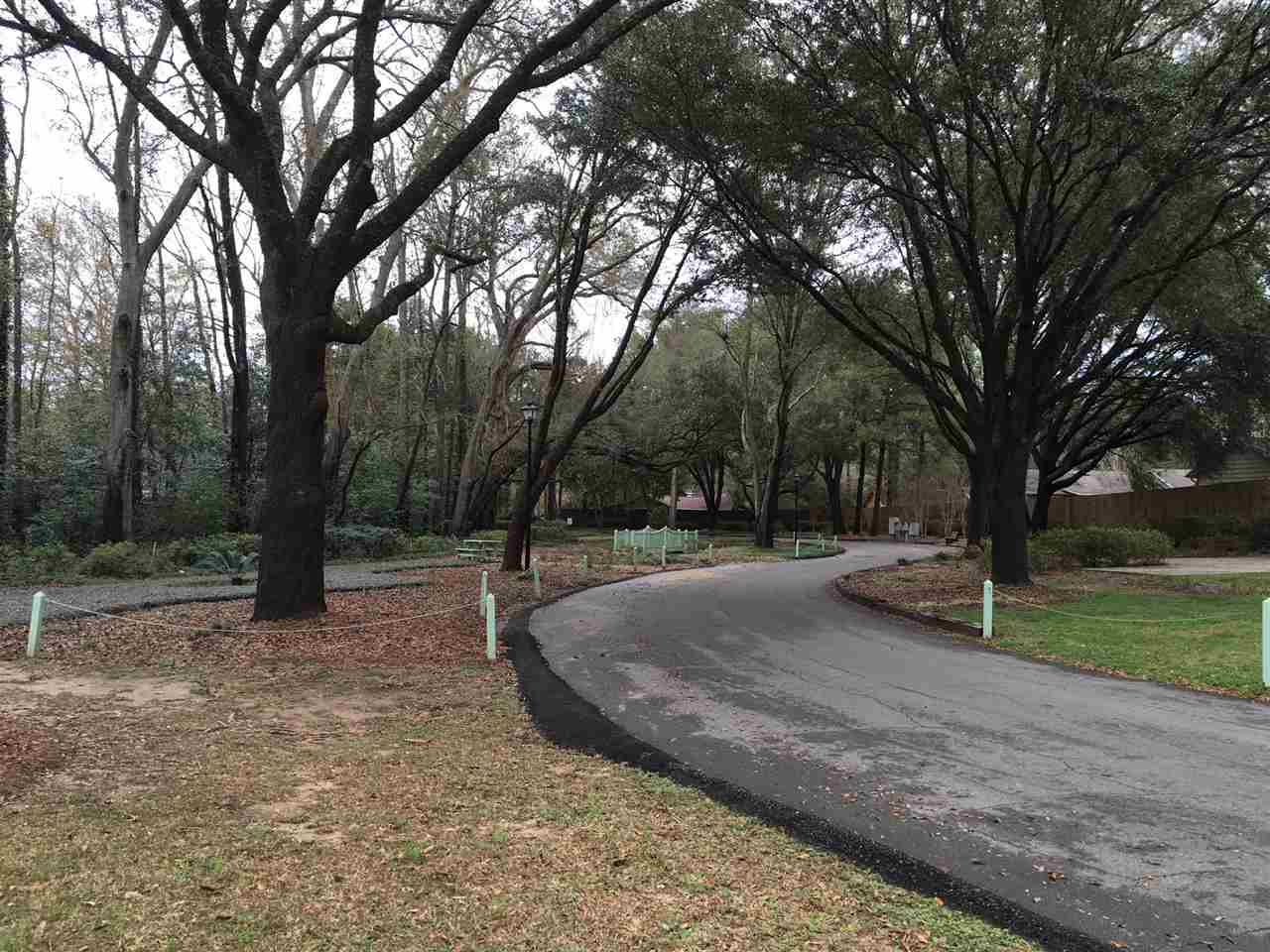 1558 Town Bridge Rd, Tallahassee, FL 32308