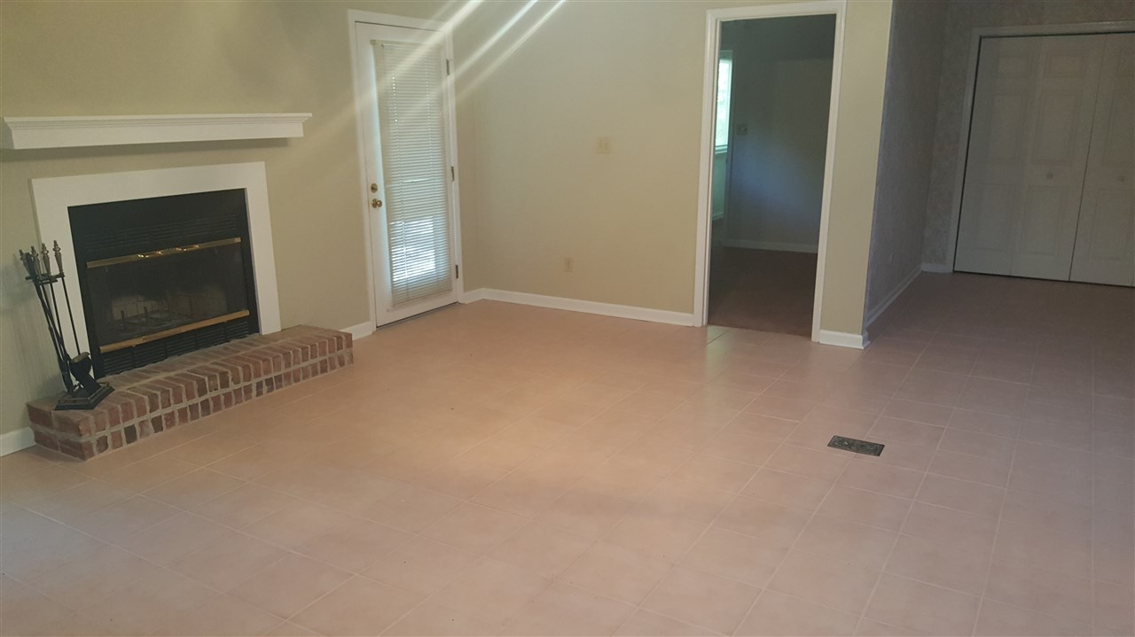 3026 Barclay, Tallahassee, FL 32309