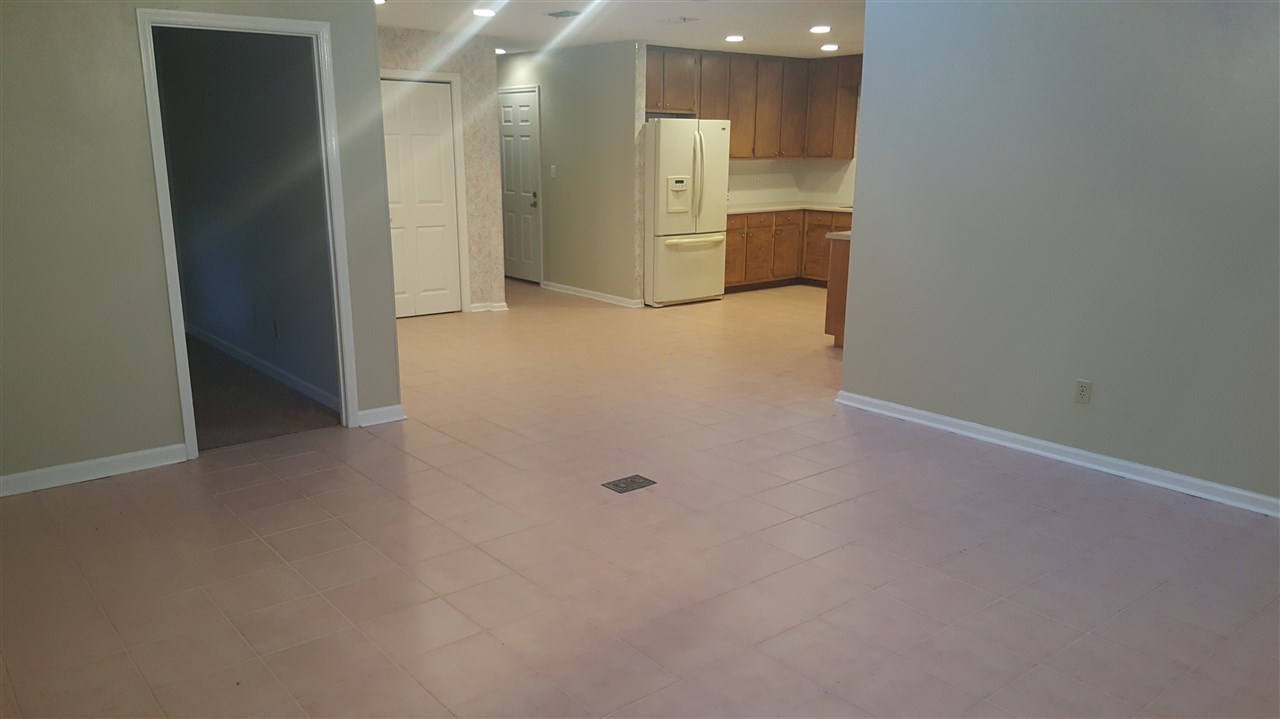 3026 Barclay, Tallahassee, FL 32309