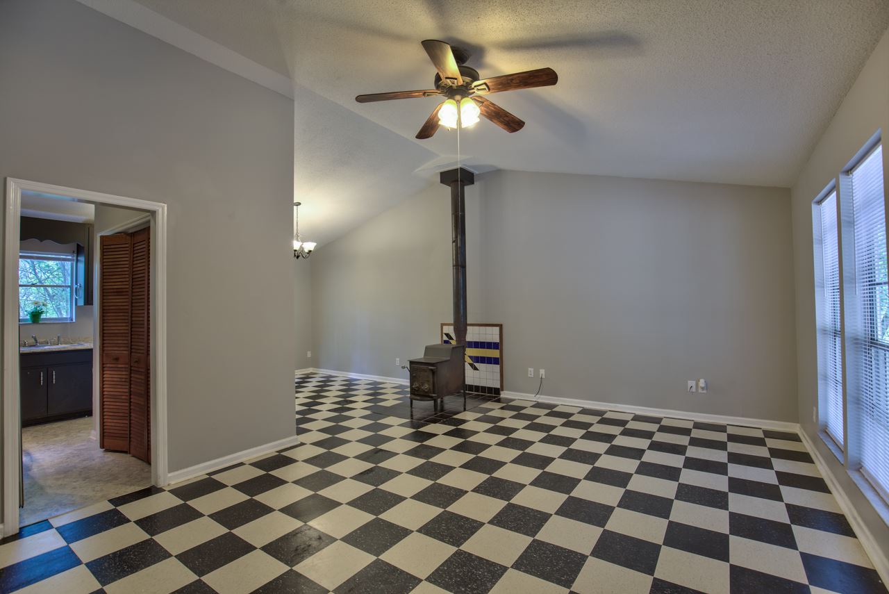 14320 Mahan, Tallahassee, FL 32309
