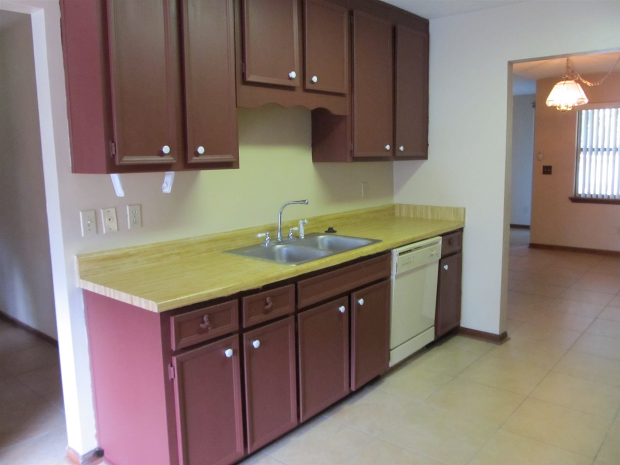 6503 Kingman, Tallahassee, FL 32309