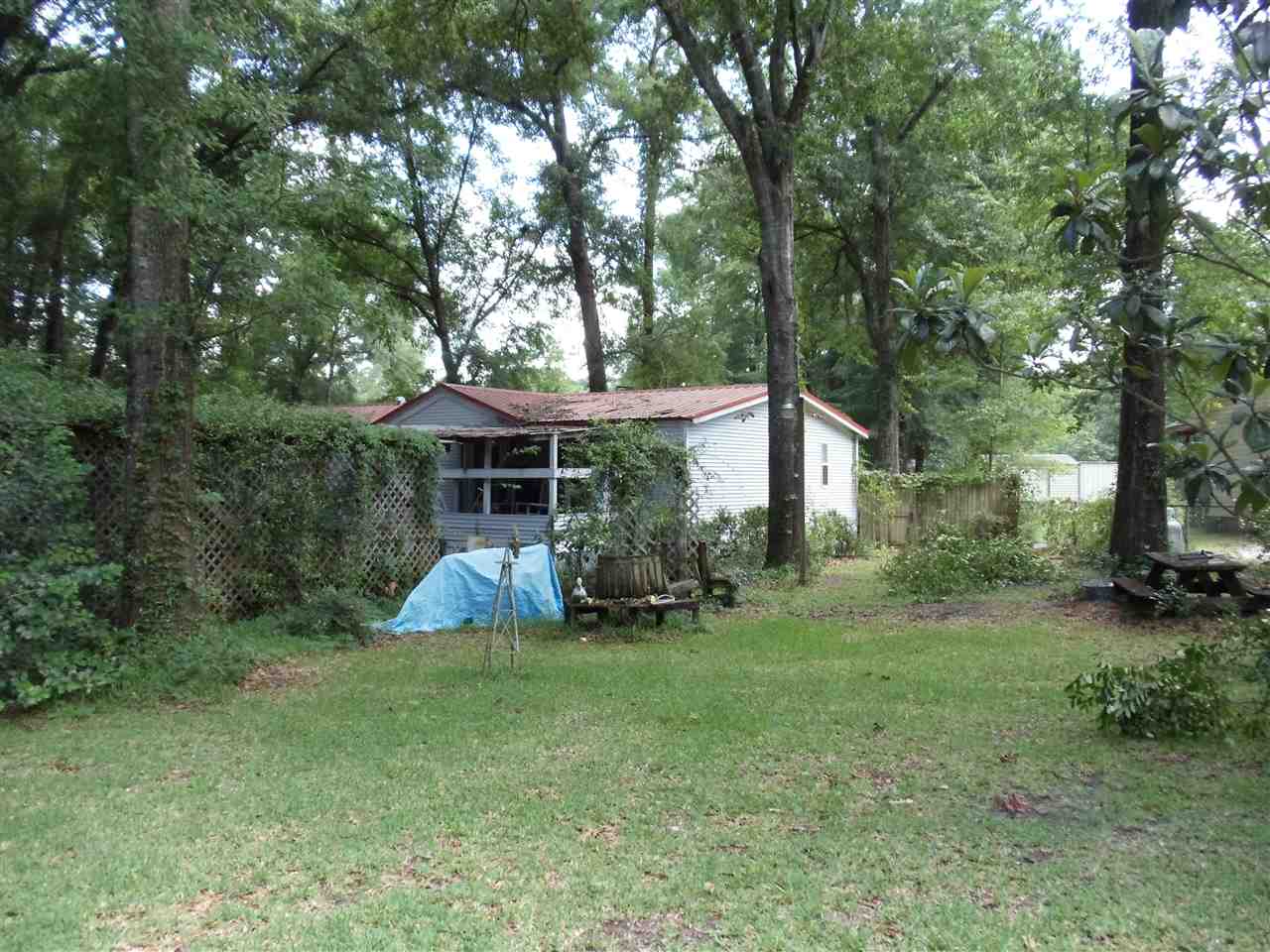 2077 Oscar Harvey, Tallahassee, FL 32310