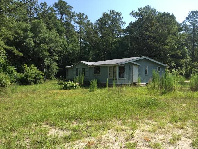 9315 Smith Creek Rd, Smith Creek, FL 32310