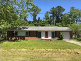 53 BAYSHORE DR, Apalachicola, FL 32320