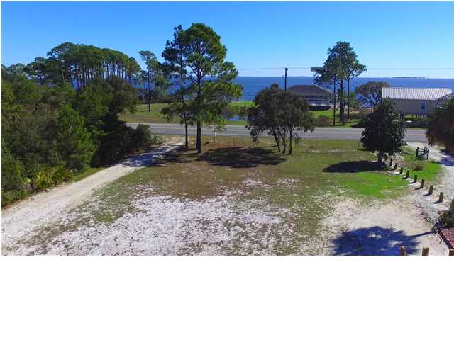 2081 HWY 98, Carrabelle, FL 32322