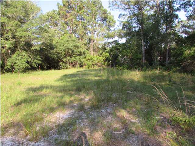712 RYAN DR, Carrabelle, FL 32322