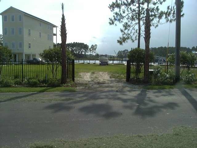Carrabelle, FL 32322