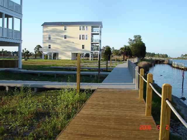 Carrabelle, FL 32322