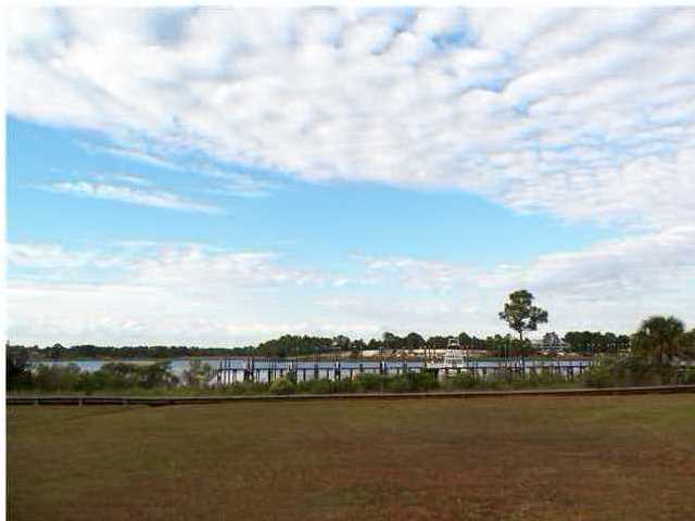104 ANGLERS HARBOR CT, Carrabelle, FL 32322
