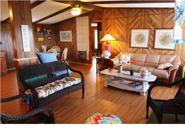 2579 HWY 98 W, Carrabelle, FL 32322
