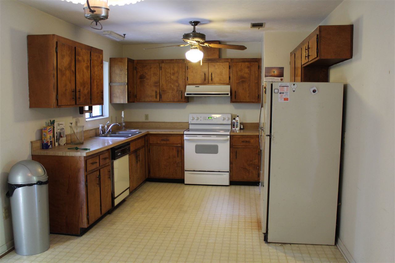 51 Wildwood, Crawfordville, FL 32327