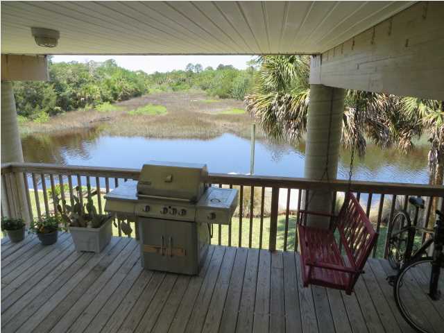 74 SOUTHSIDE DR, Crawfordville, FL 32327