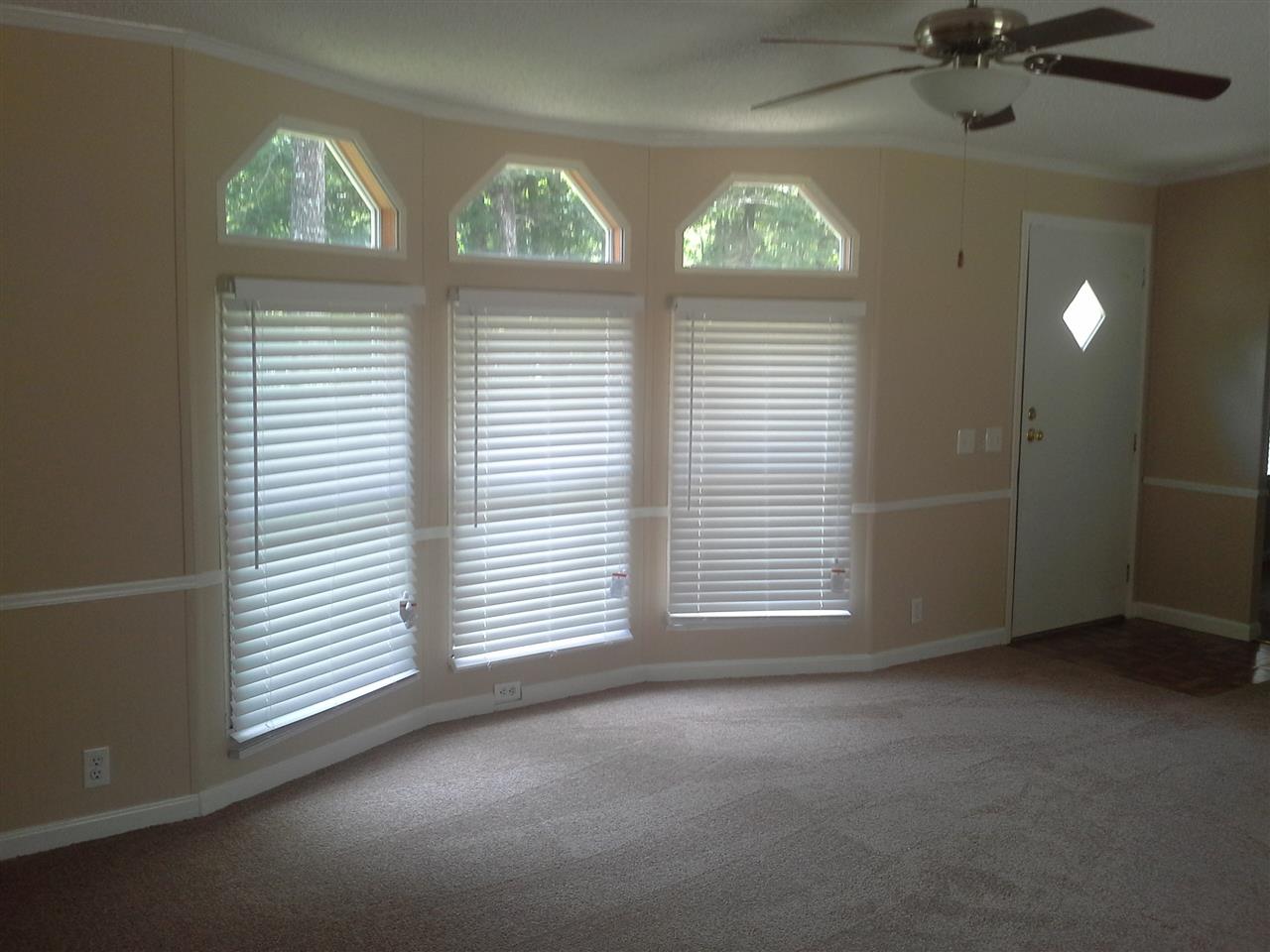90 Royal Oaks Ct., Wakulla, FL 32327