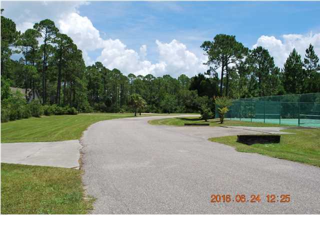 305 SWEET BAY CIR, Eastpoint, FL 32328