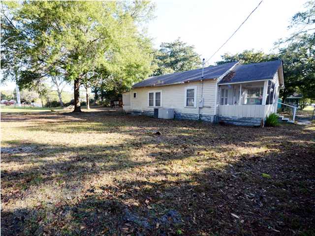 255 Highway 98, Eastpoint, FL 32328
