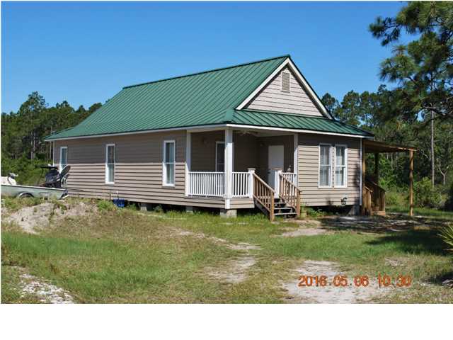 127 BEAR RUN RD, Eastpoint, FL 32328