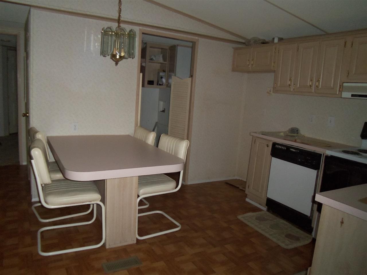 368 NE Kennedy, Madison, FL 32340