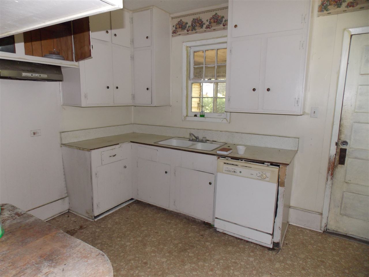 550 SW Pinckney, Madison, FL 32340