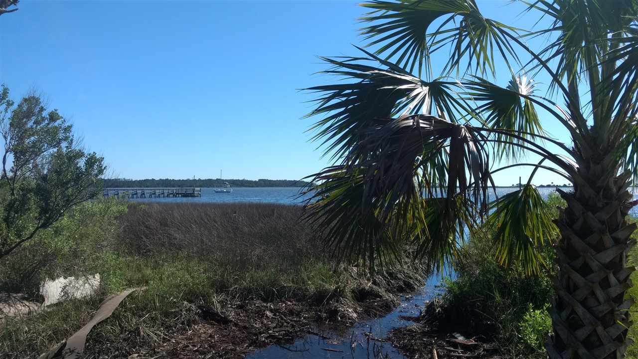 xx Paradise Lane, Panacea, FL 32346